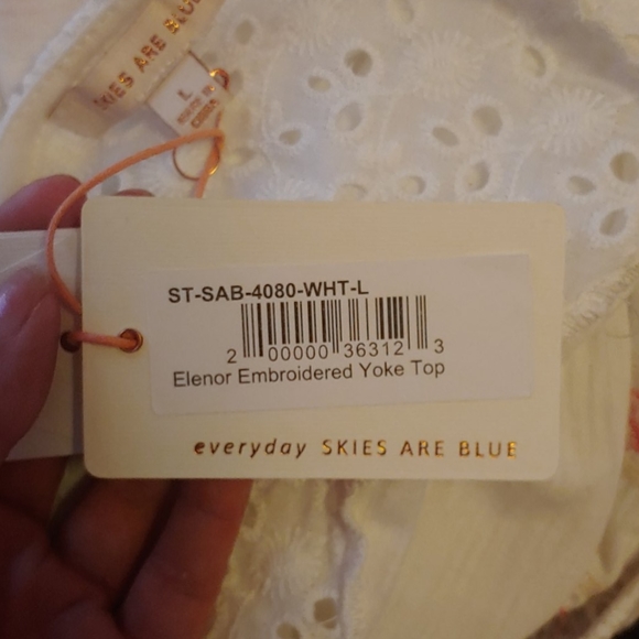 Embroidered tank - Picture 4 of 4